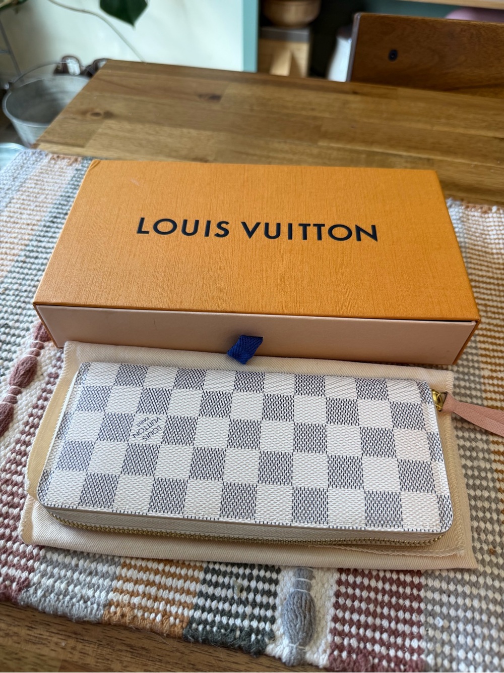 Louis Vuitton Damier Azur Clemence Zippy Wallet in White/Blue